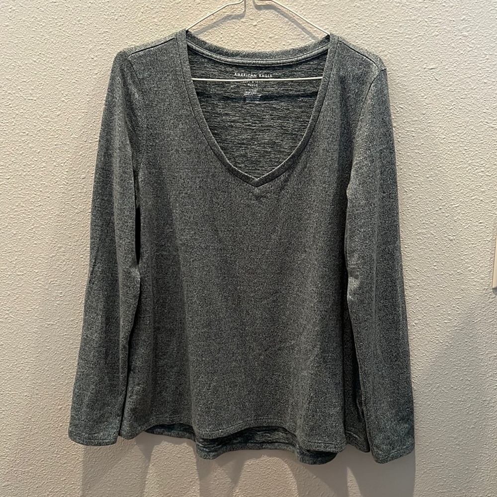 American Eagle women’s teal plush long sleeve top size large
